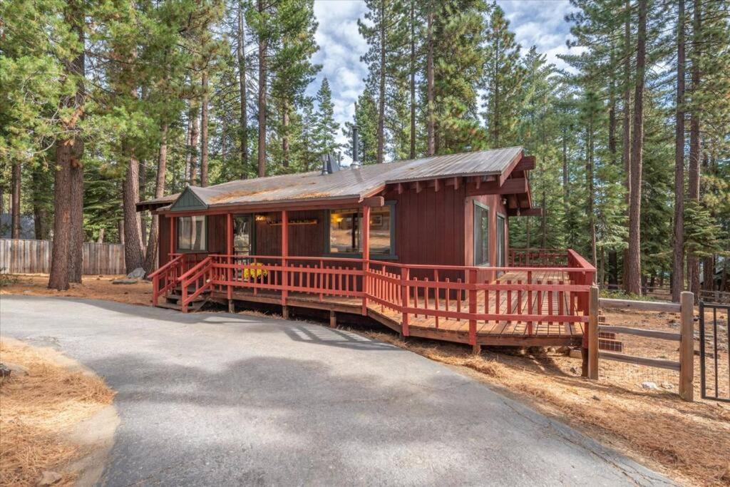 Cozy Pet-Friendly Cabin W Fenced-In Yard Close To Slopes Beach Town Carnelian Bay 外观 照片