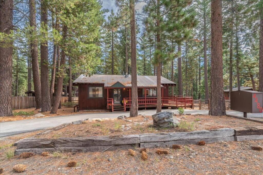 Cozy Pet-Friendly Cabin W Fenced-In Yard Close To Slopes Beach Town Carnelian Bay 外观 照片