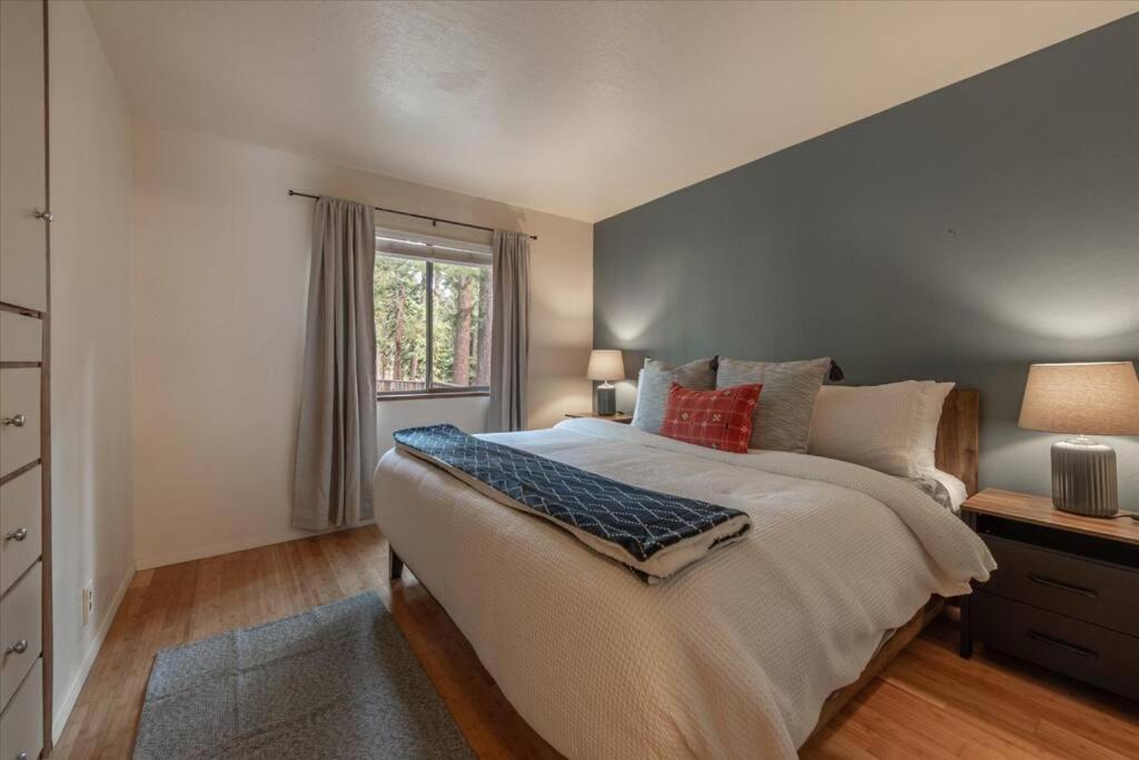 Cozy Pet-Friendly Cabin W Fenced-In Yard Close To Slopes Beach Town Carnelian Bay 外观 照片